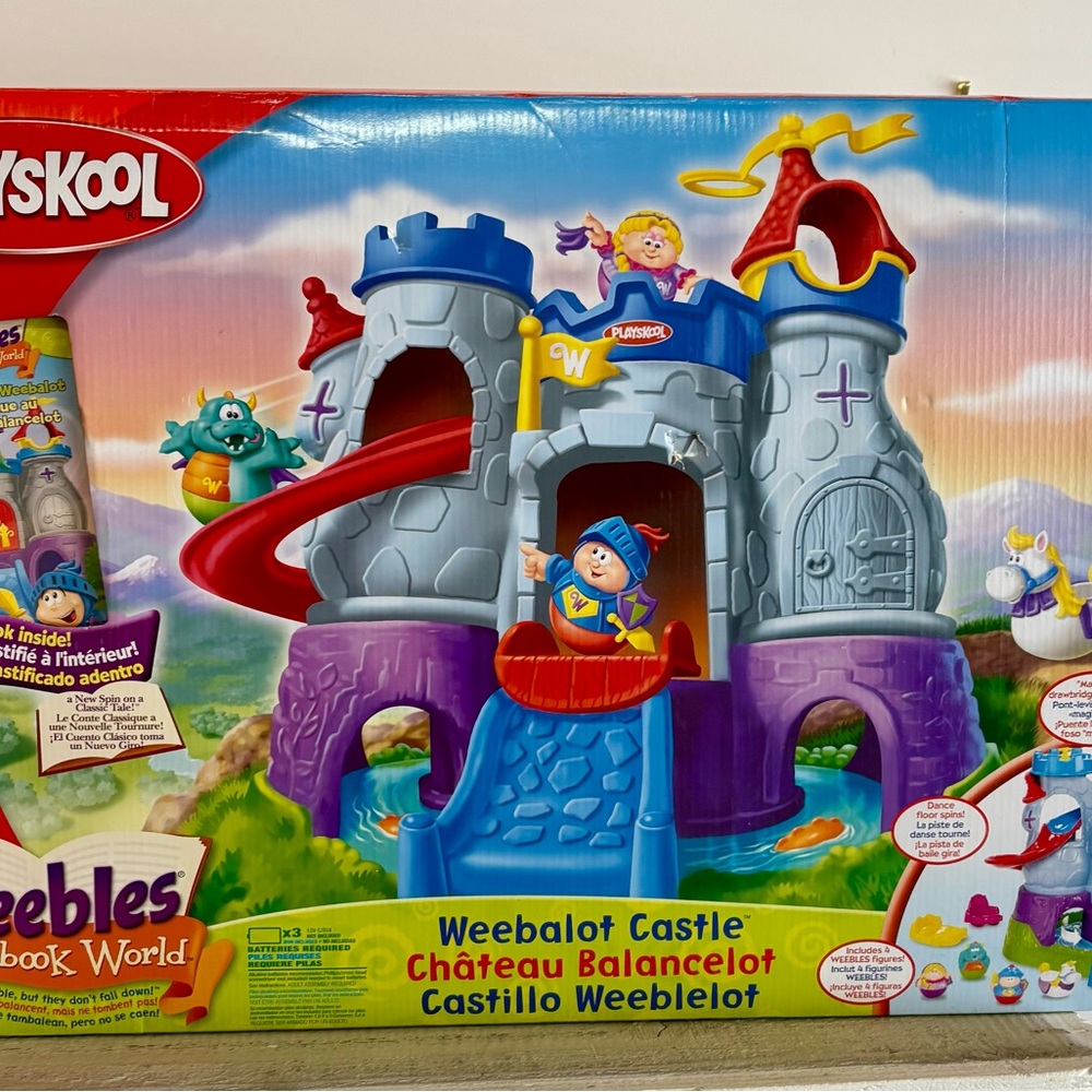 Storybook Castle Weebles Playset
